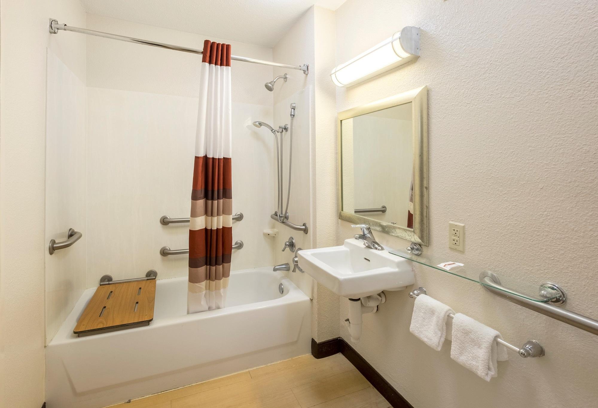 Red Roof Inn Jacksonville Airport Екстер'єр фото